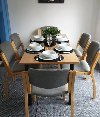 Perry House! Sleeps 7,Ideal For Contractors & Business Stays, Large Driveway With Van & Car Parking Nottingham Exterior photo