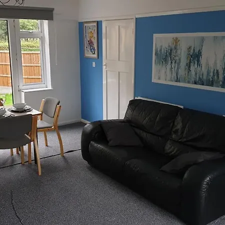 Perry House! Sleeps 7,Ideal For Contractors & Business Stays, Large Driveway With Van & Car Parking Nottingham Exterior photo