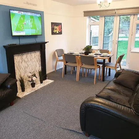 Perry House! Sleeps 7,Ideal For Contractors & Business Stays, Large Driveway With Van & Car Parking Nottingham Exterior photo