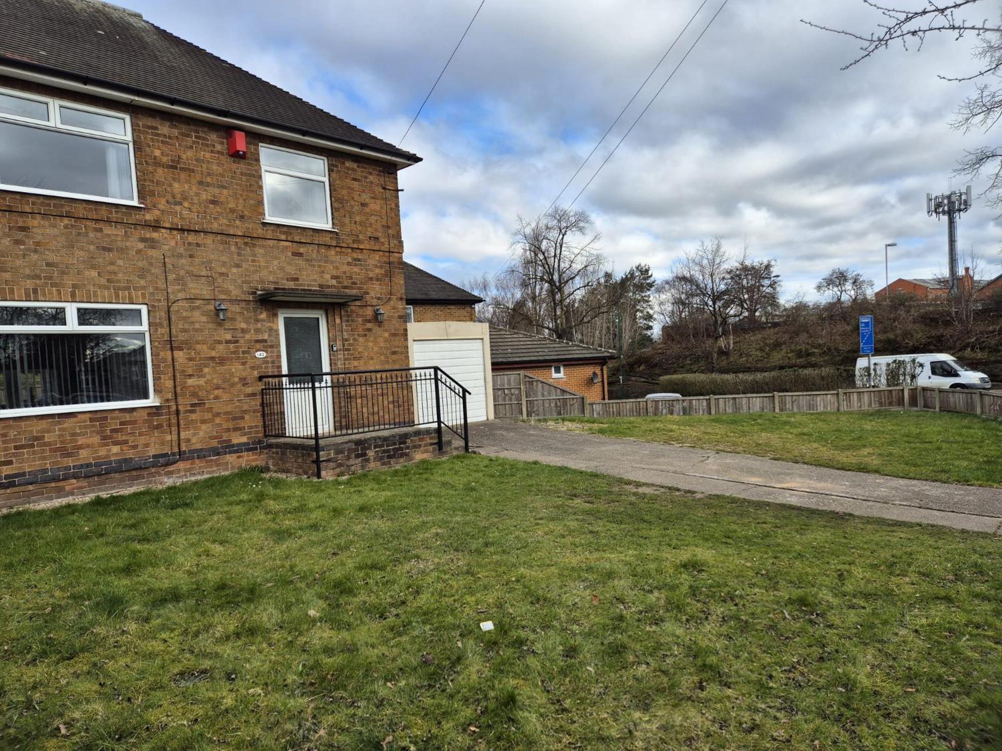 Perry House! Sleeps 7,ideal For Contractors & Business Stays, Large Driveway With & Car Parking Casa vacanze Nottingham